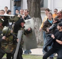 Surpriza epocala la Chisinau: Un rus - in spatele violentelor din timpul &bdquo;Revoluţiei Twitter&ldquo;